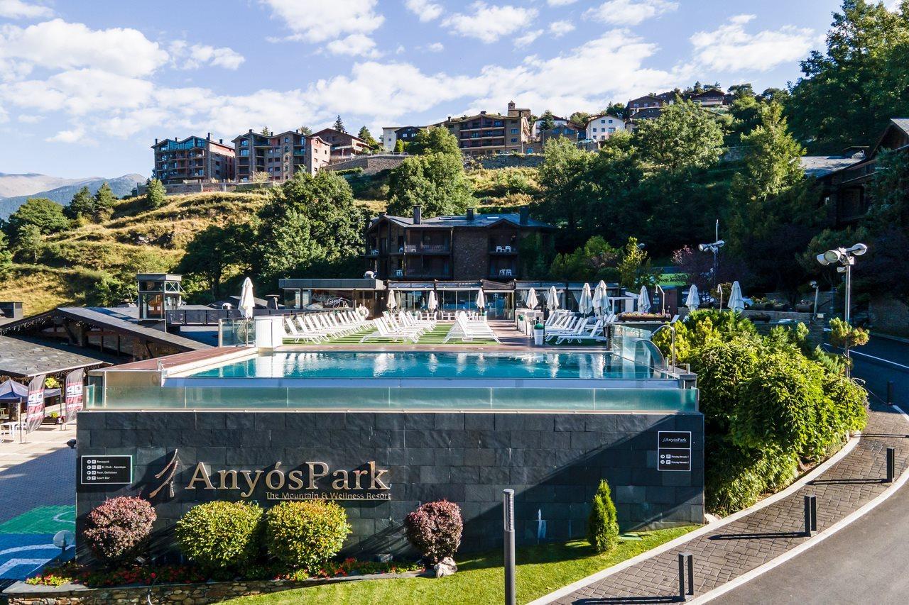 Apartahotel Anyospark Mountain & Wellness